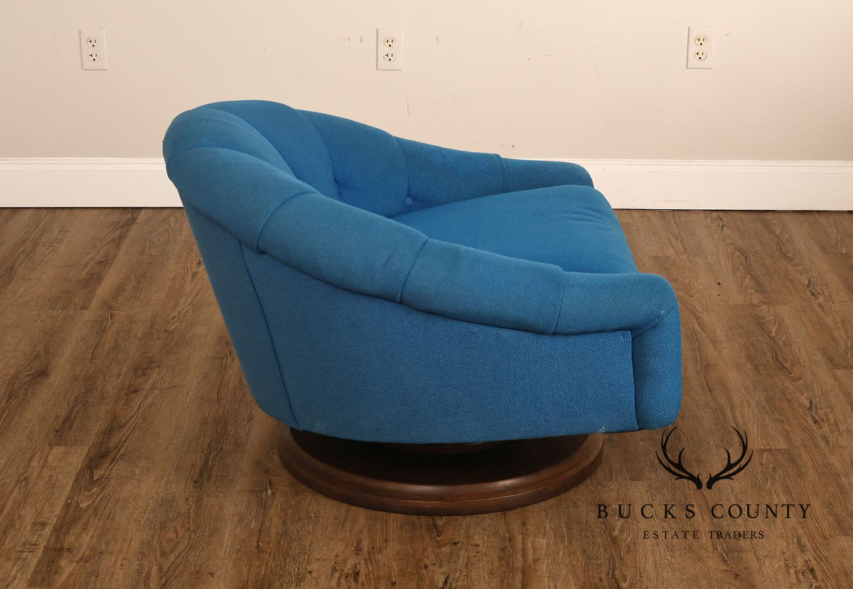 Schnadig Mid Century Modern  Blue Upholstered Swivel Lounge Chair
