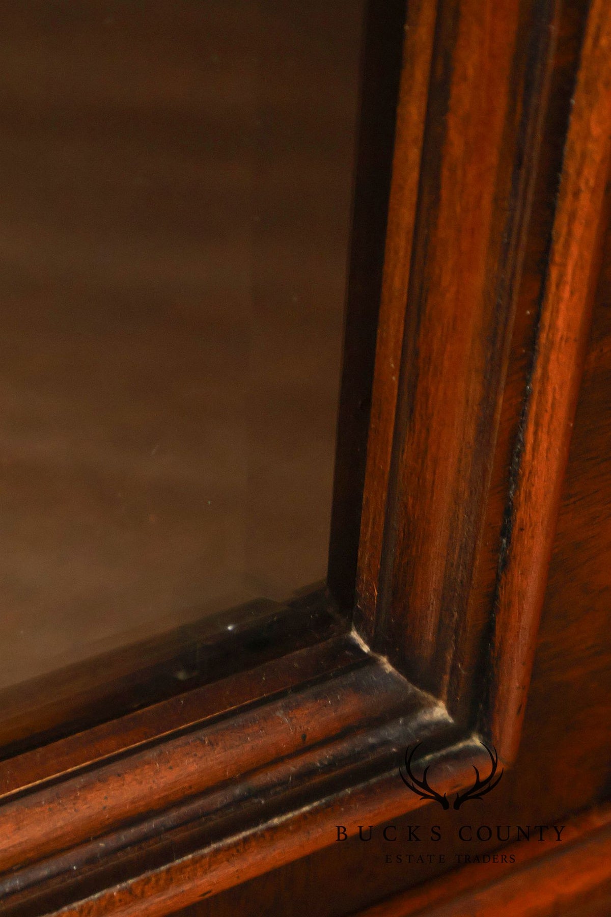 Henredon Furniture Georgian Style Mahogany Breakfront