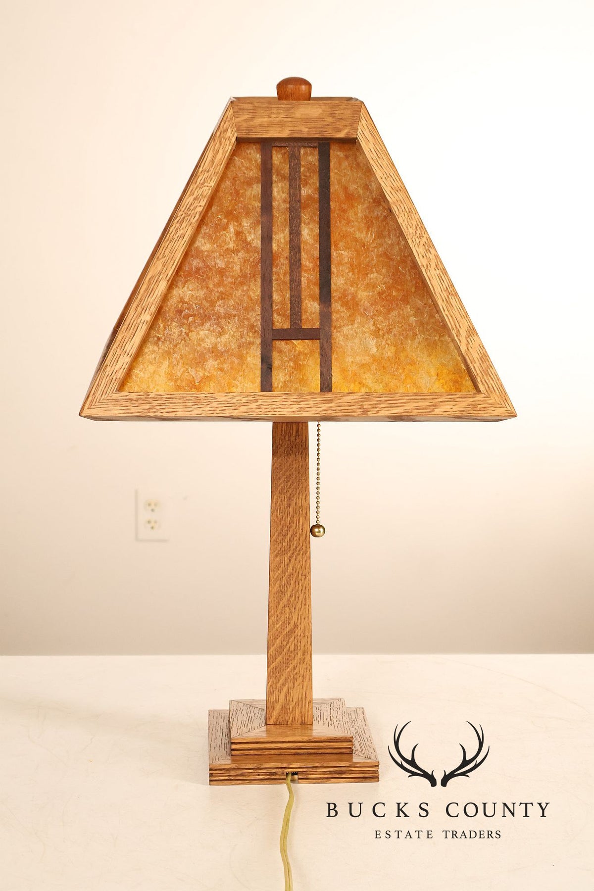 Mission Accomplished Arts And Crafts Style Oak and Mica Desk Lamp