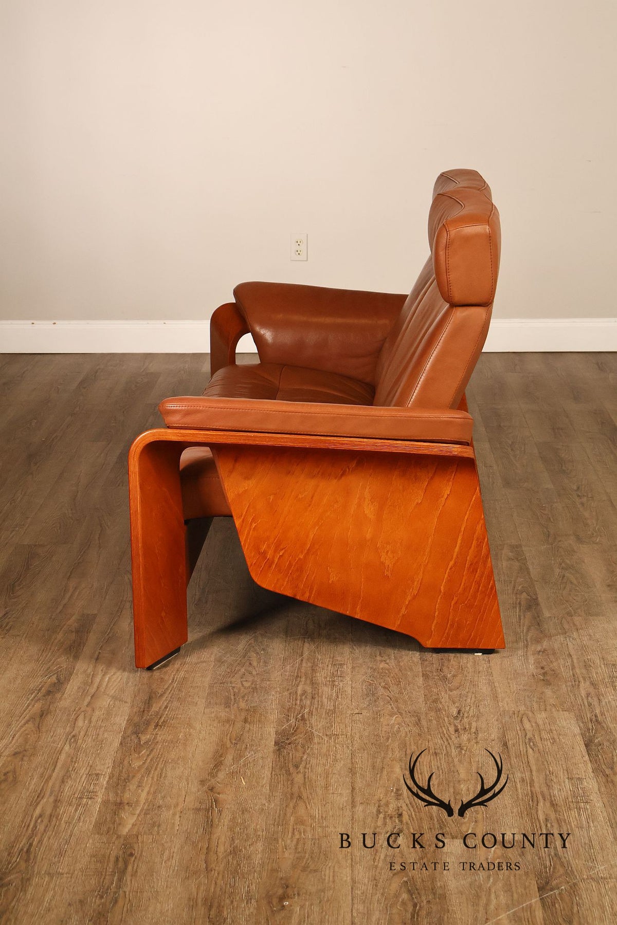 Ekornes Stressless Pegasus Leather Loveseat