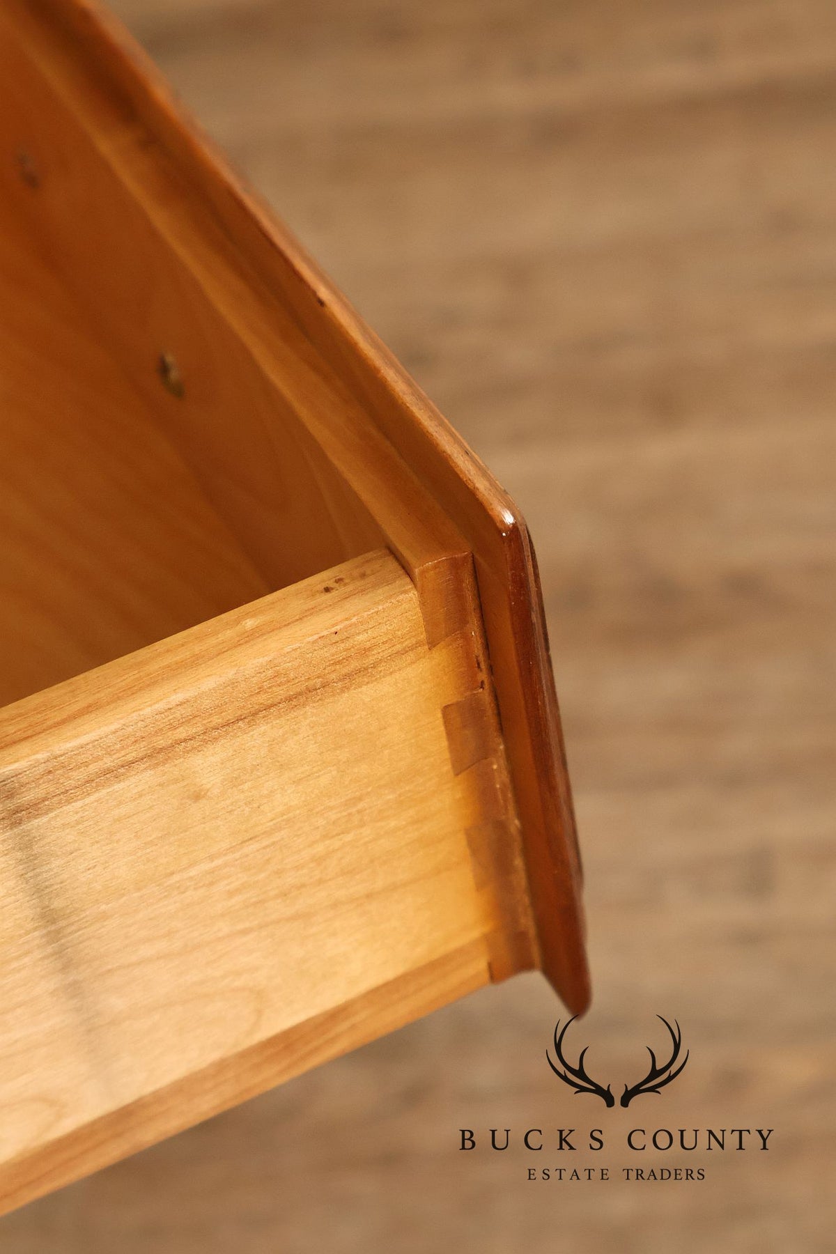 Ethan Allen 'Country French' End Table