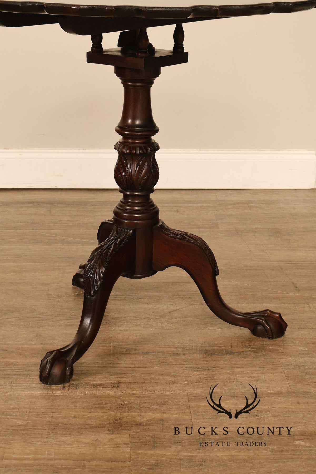 Chippendale Style Mahogany Pie Crust Tilt Top Tea Table