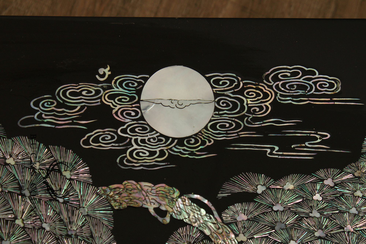 Korean Vintage Black Lacquer And Mother of Pearl Inlaid Coffee Table