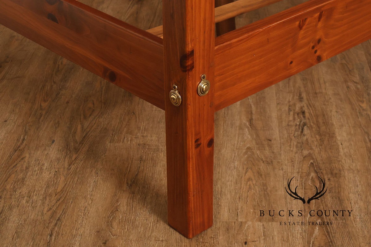 Ethan Allen Shaker Style Pine Pencil Post Queen Bed