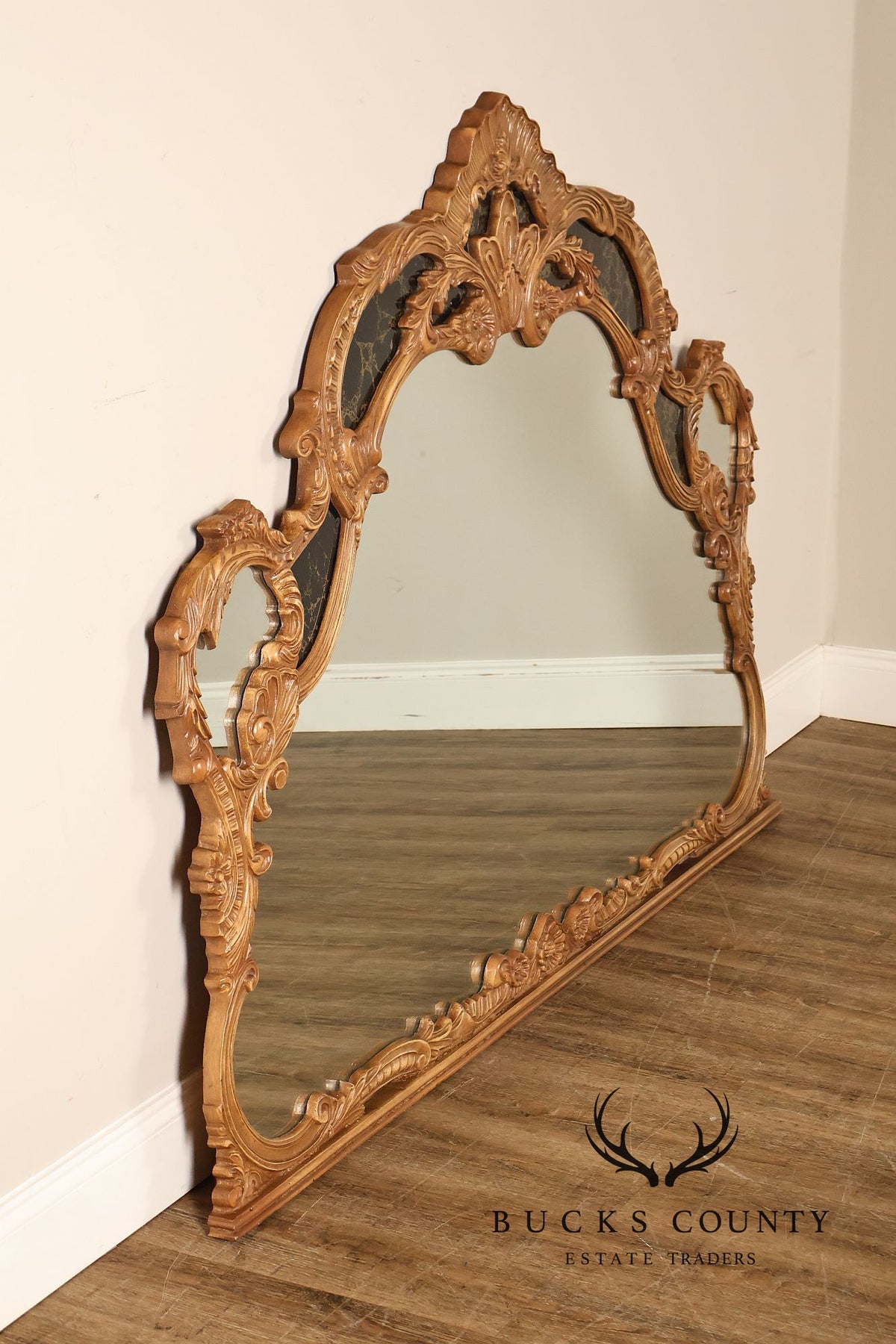 Union City Mirror & Table Co. Baroque Style Giltwood Mirror