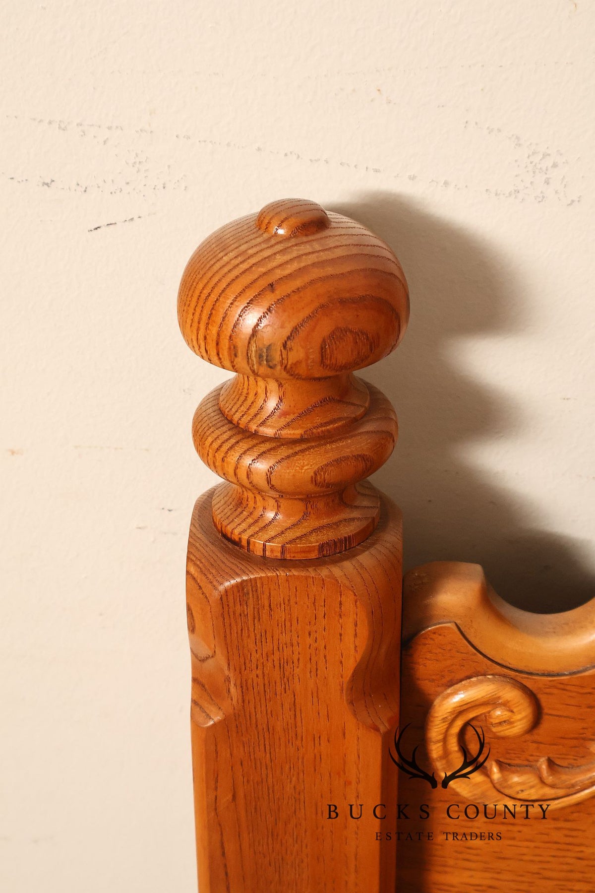 Lexington Furniture Victorian Revival Oak King Size Headboard