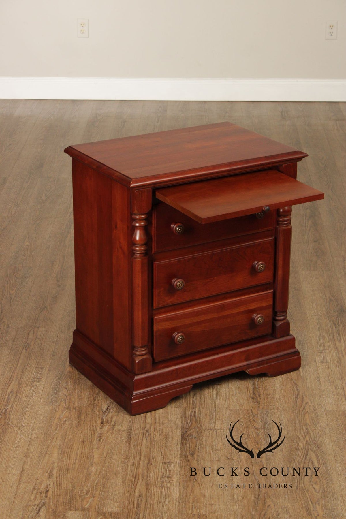 Keller Pair Of Solid Cherry Traditional Nightstands With Pull Out Trays