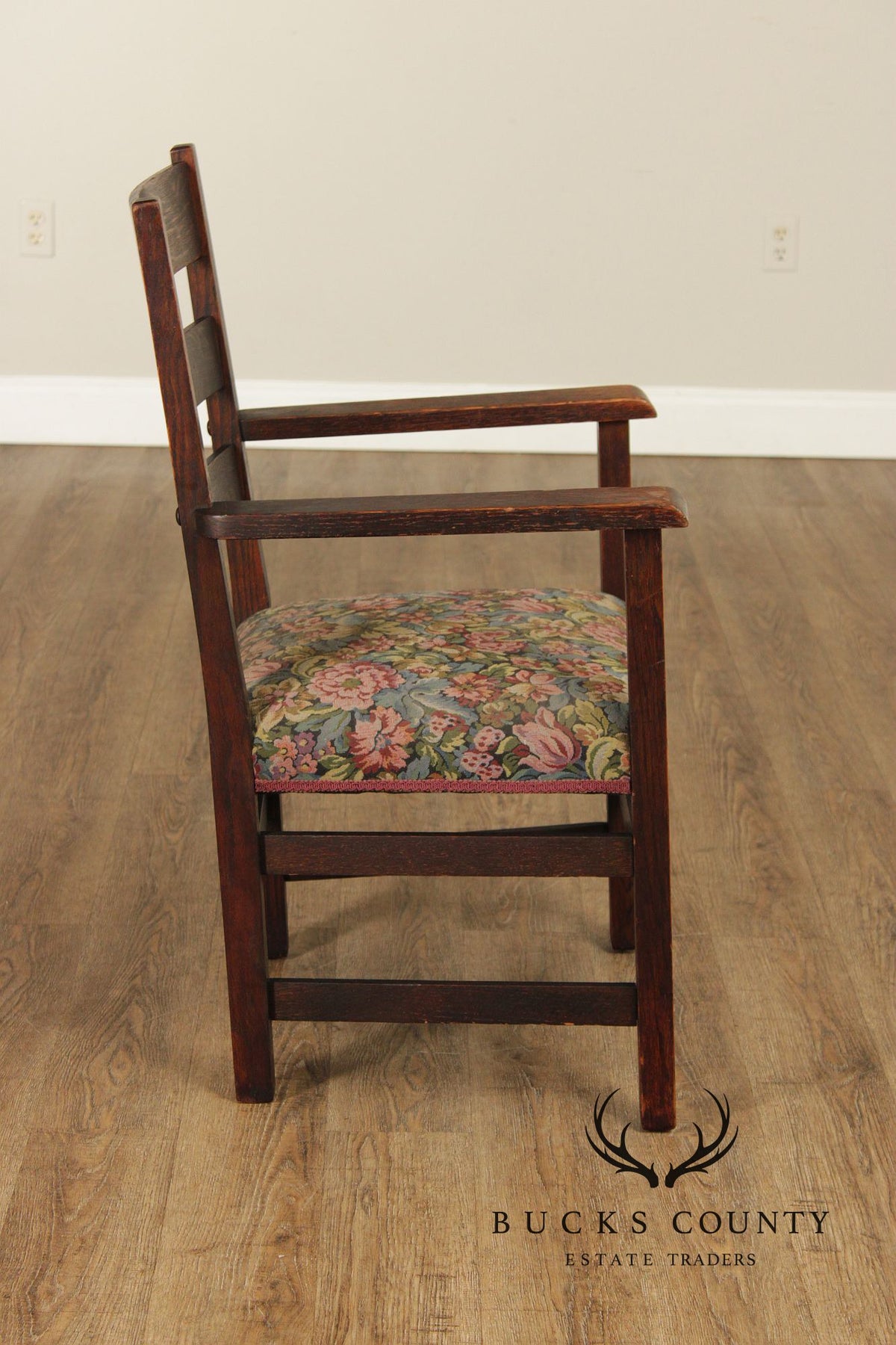 Stickley Brothers Quaint Furniture Mission Oak Armchair