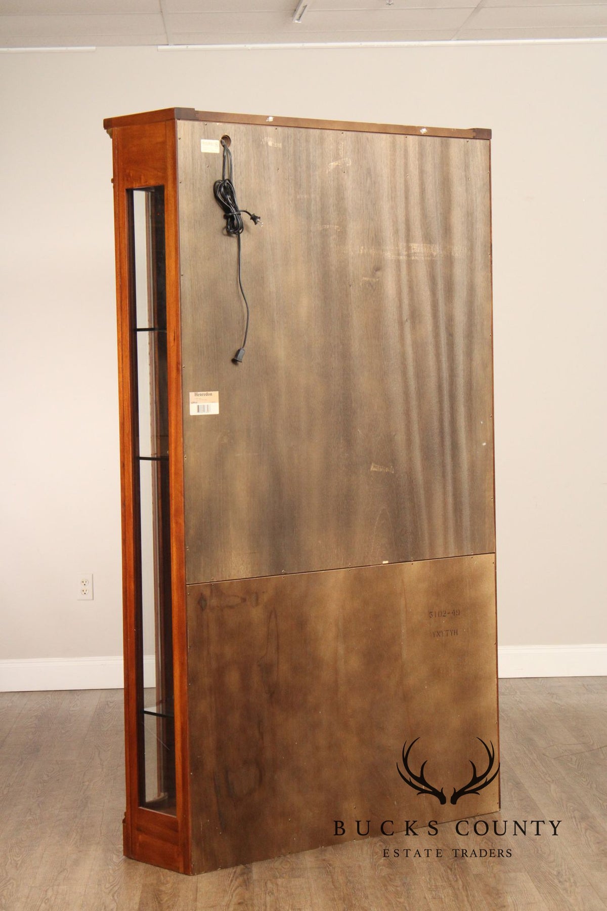 Henredon 'Grand Provenance' Walnut Display Cabinet