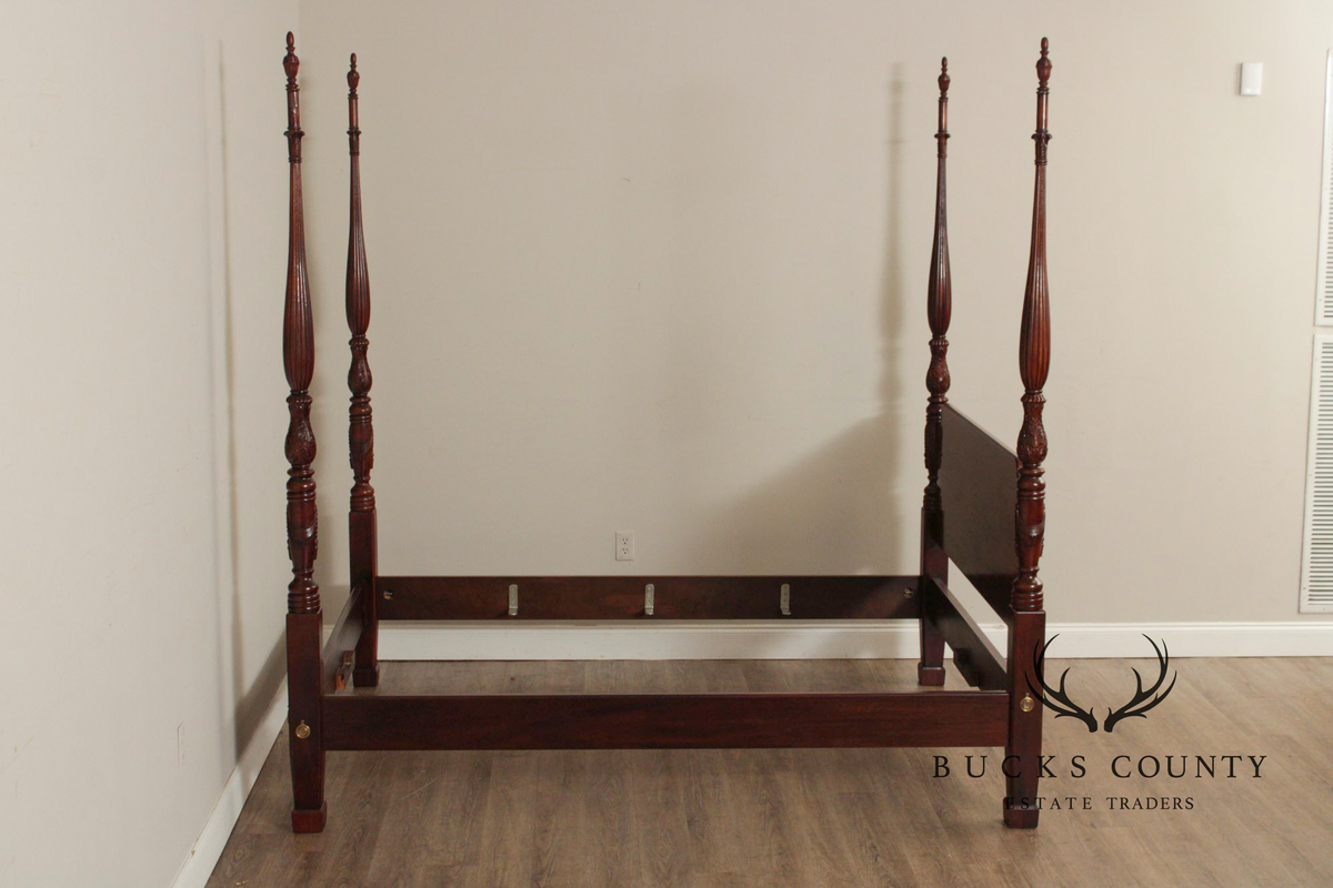 Henredon Georgian Chippendale Style Mahogany Traditional Queen Poster Bed