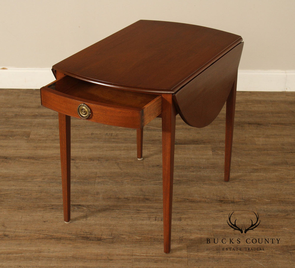 Kittinger 'Gainesborough' Mahogany Pembroke Table