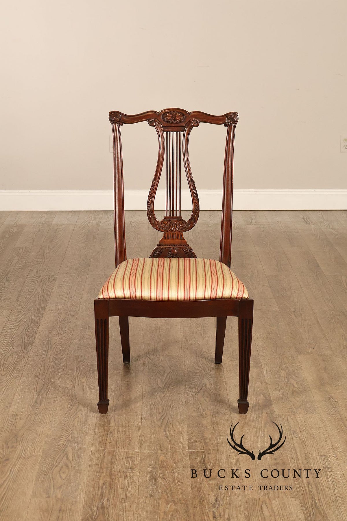 Henkel Harris Mahogany Set Of Eight Lyre Back Dining Chairs
