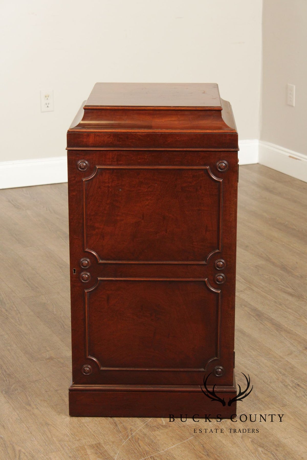 Georgian Style 1940's Custom Mahogany Silver Chest Cabinet