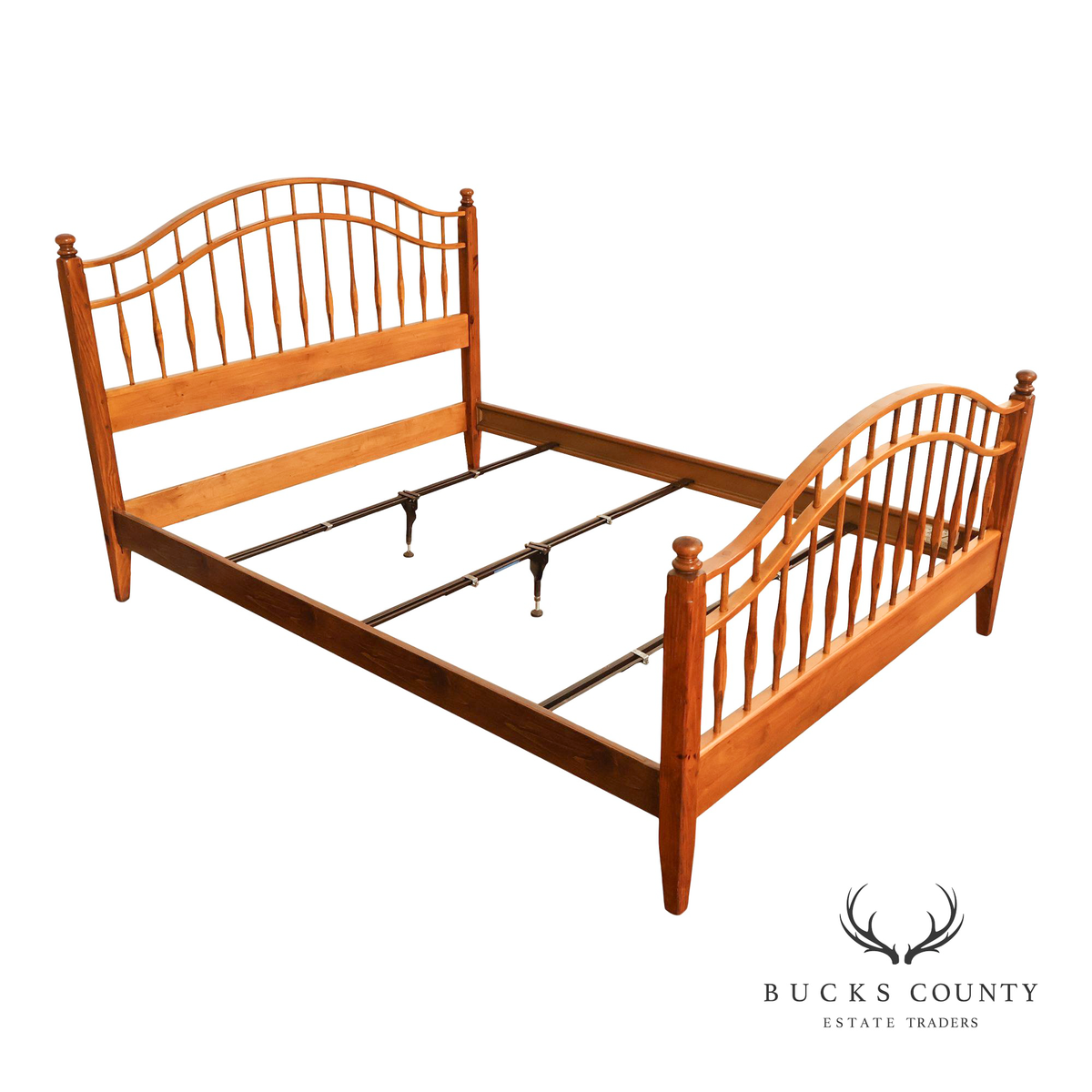 Ethan Allen 'Country Crossings' Queen Size Windsor Bed