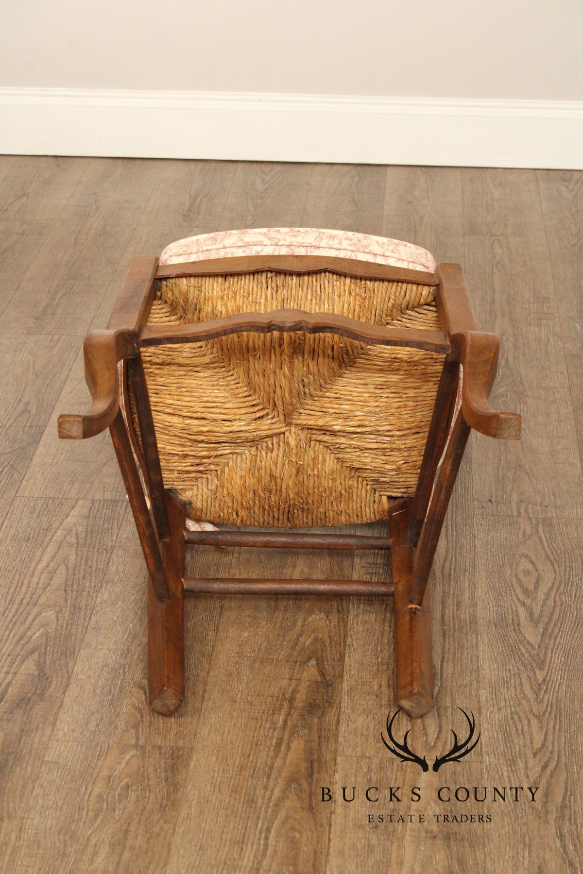 French Provincial Set Of 10 Rush Seat Dining Chairs