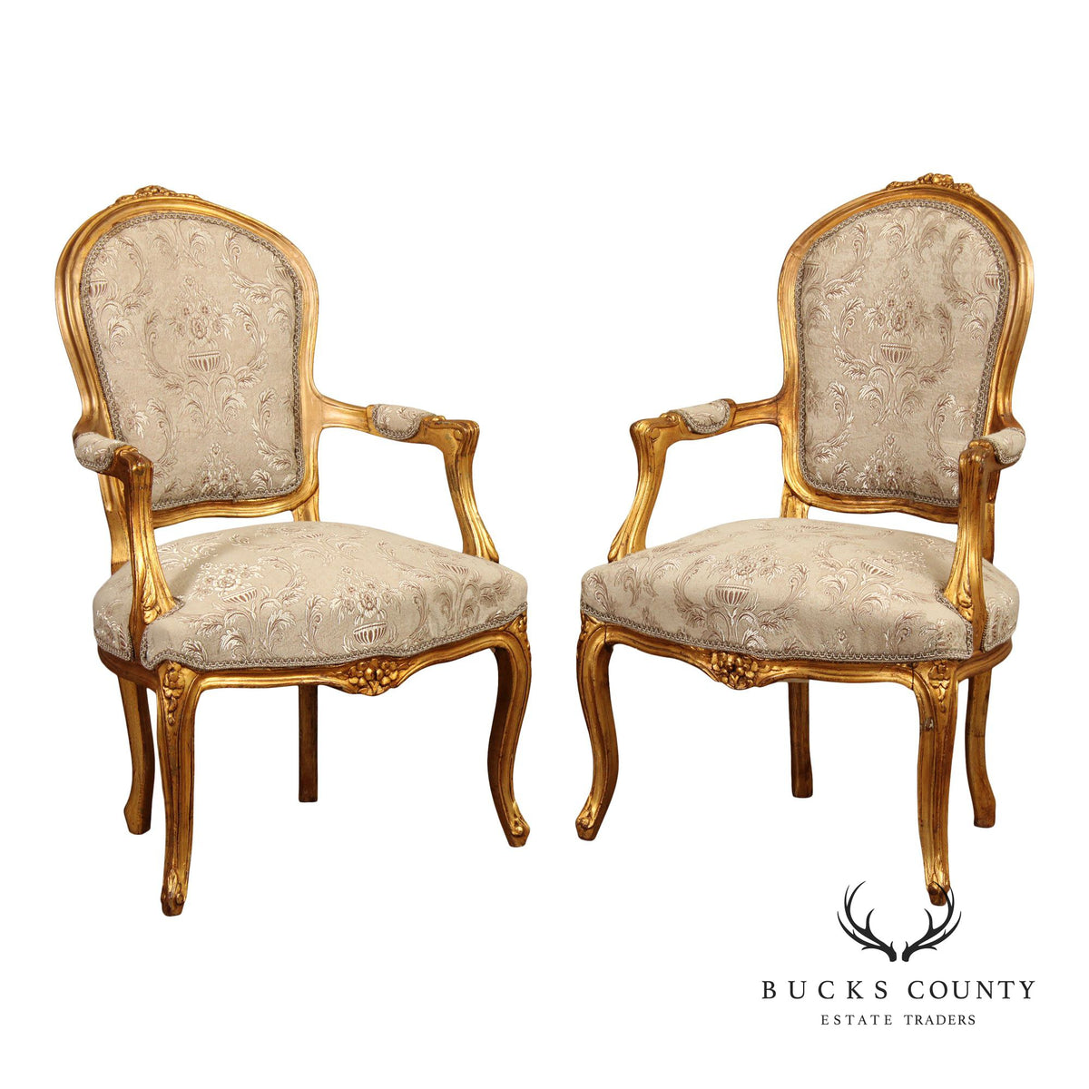 French Louis XV Style Pair of Giltwood Fauteuil Armchairs