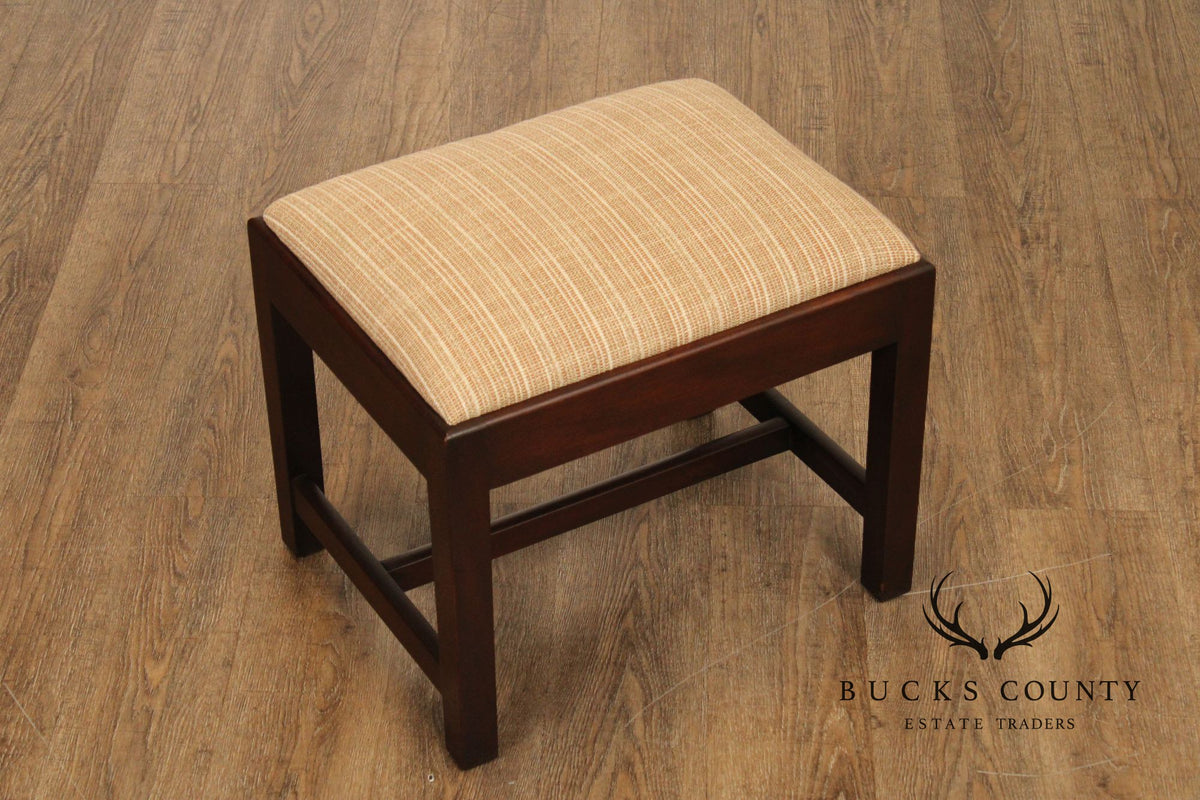 Kittinger Williamsburg Adaptation Chippendale Style Mahogany Bench