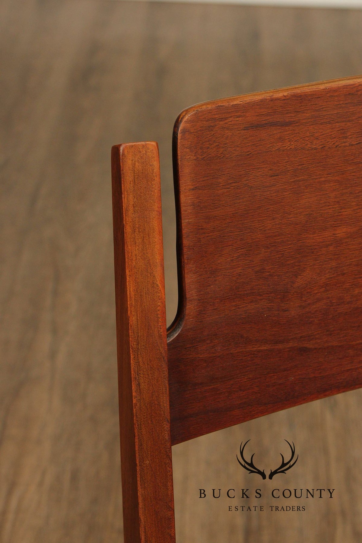 Mid Century Modern Walnut Set Of Four Dining Chairs