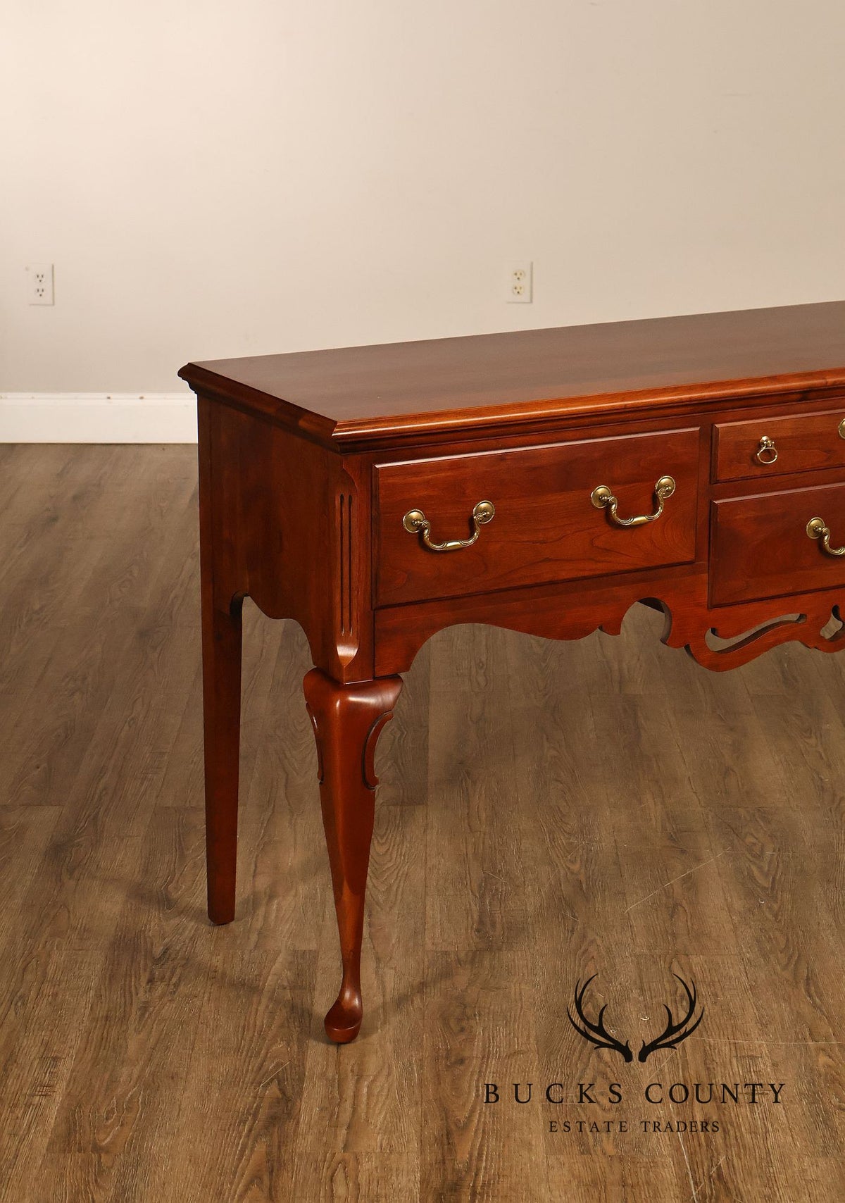 Pennsylvania House Queen Anne Style Cherry Sideboard