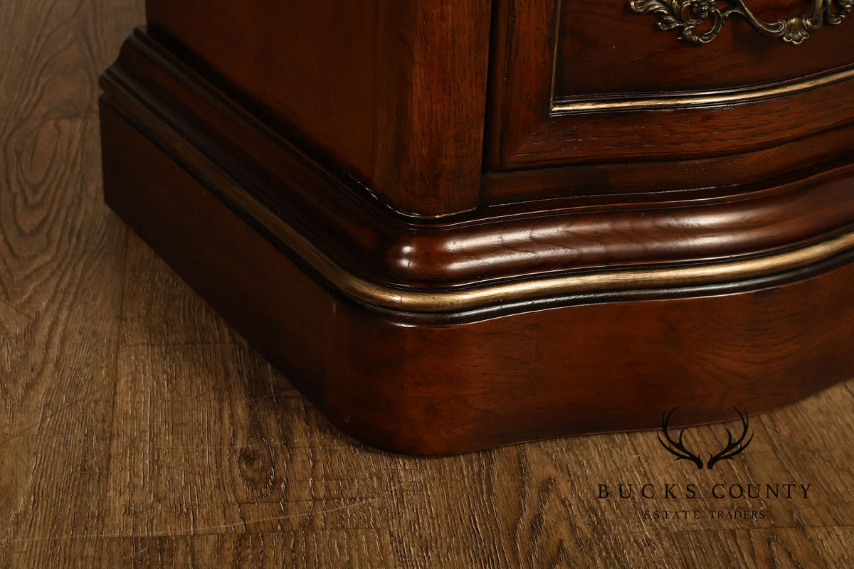 Drexel Heritage 'Hampshire' Triple Dresser