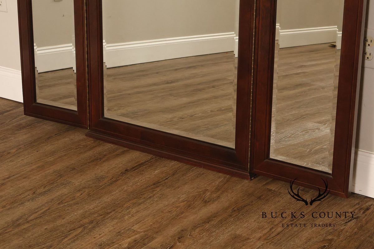 Thomasville 'Collectors Cherry' Tri-Fold Dresser Mirror