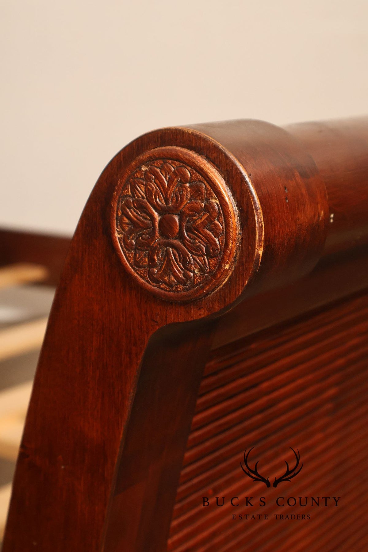 Ethan Allen 'British Classics' King Sleigh bed