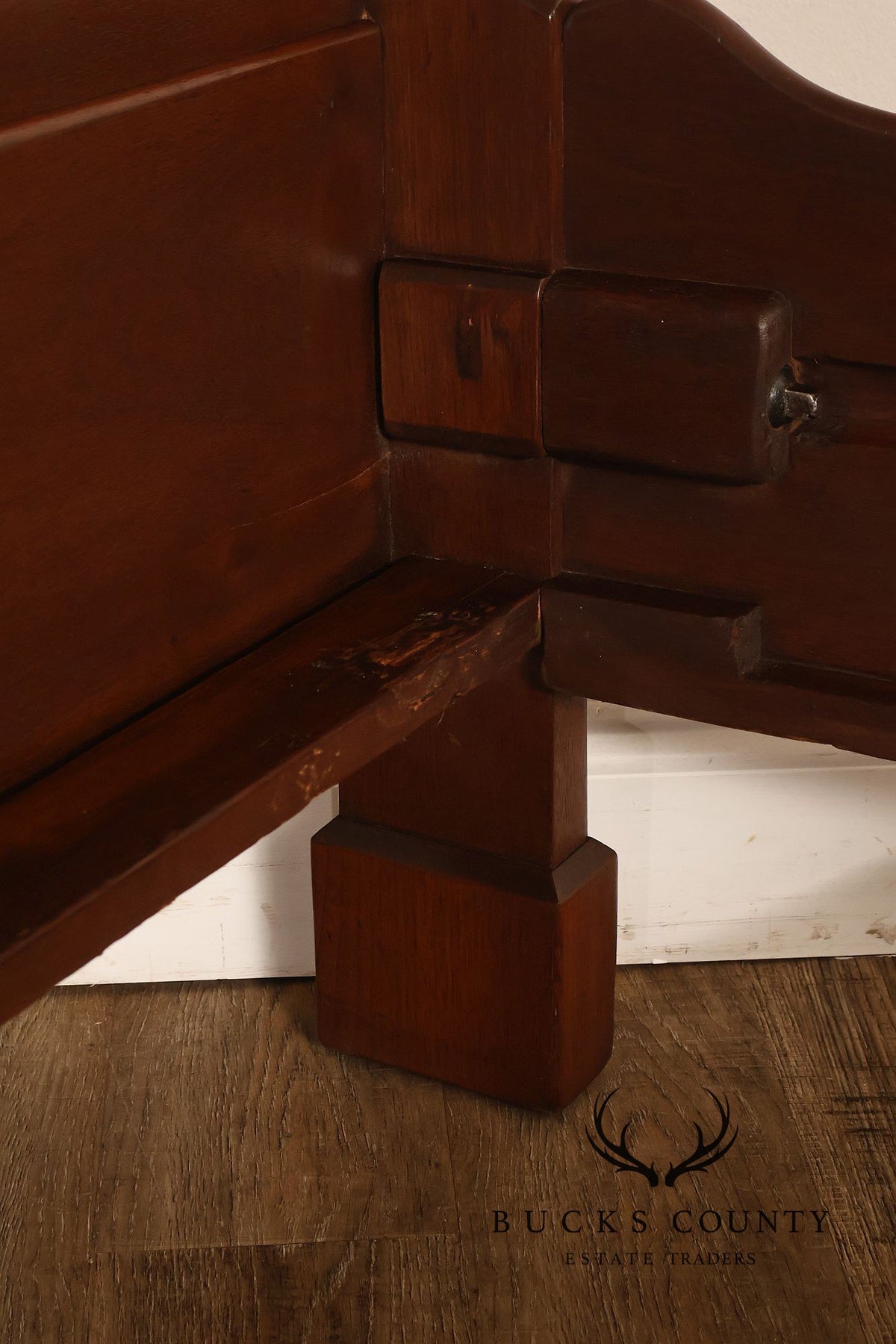 Antique Traditional Full Size Mahogany Sleigh Bed