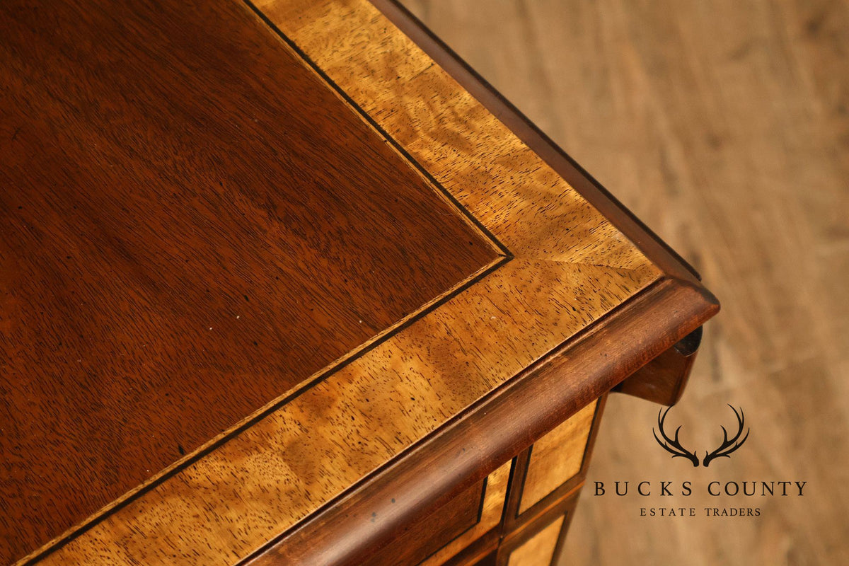 Henredon Historic Natchez Collection Mahogany And Burl Drop Leaf Pembroke Side Table