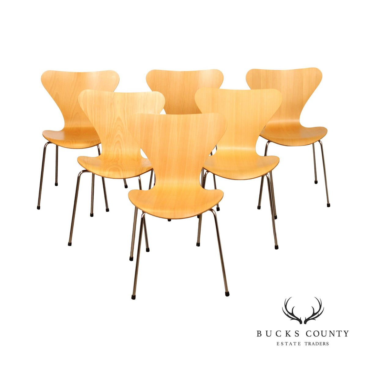 ARNE JACOBSEN FOR FRITZ HANSEN DANISH MODERN SET OF SIX DINING CHAIRS