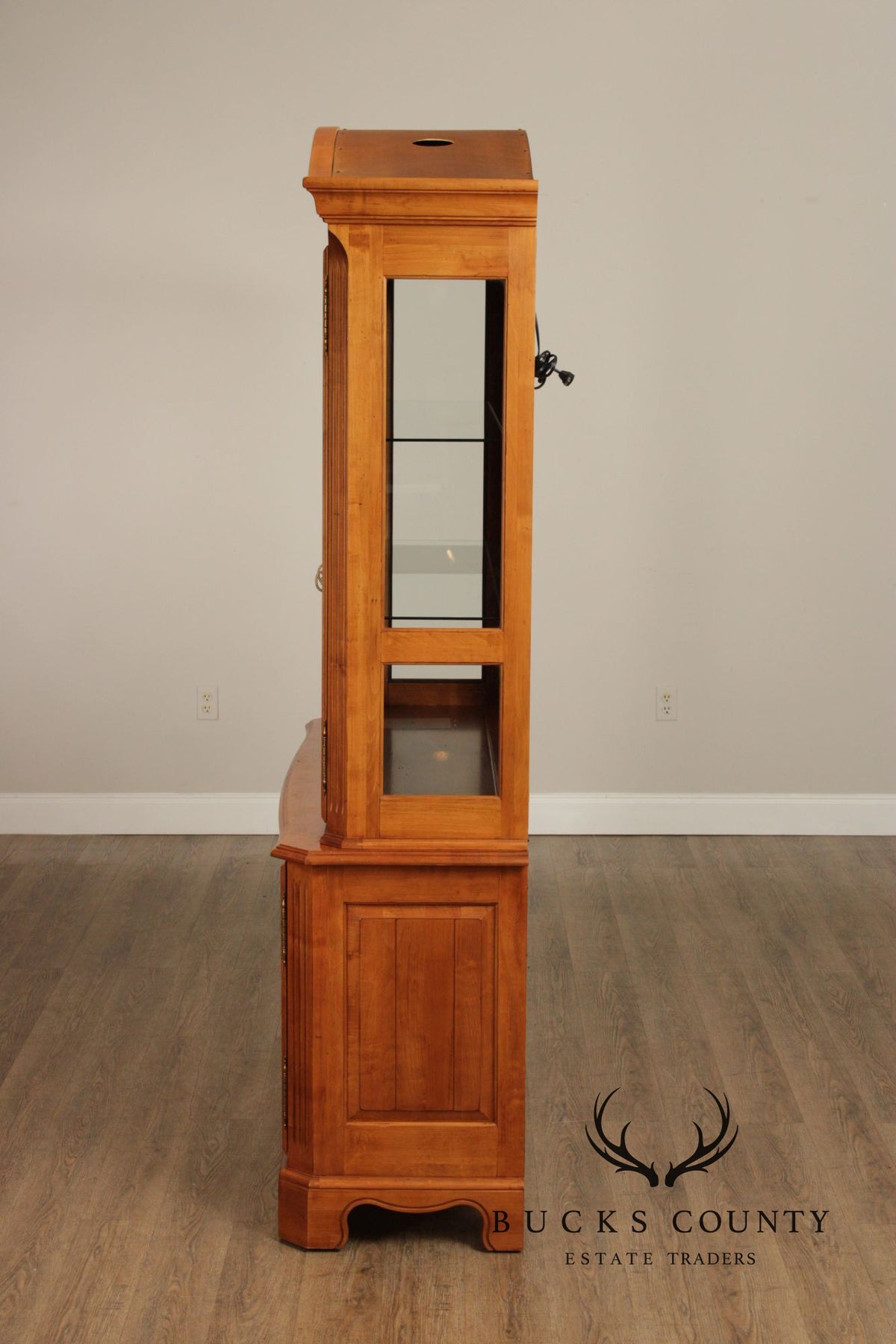 Ethan Allen 'Legacy' French Country Style China Cabinet