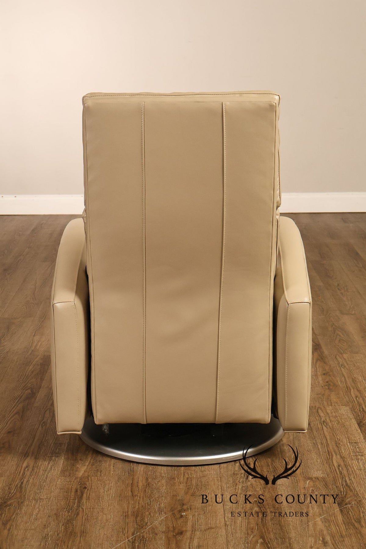 Hancock & Moore Pair of Leather Milo Power Recliners