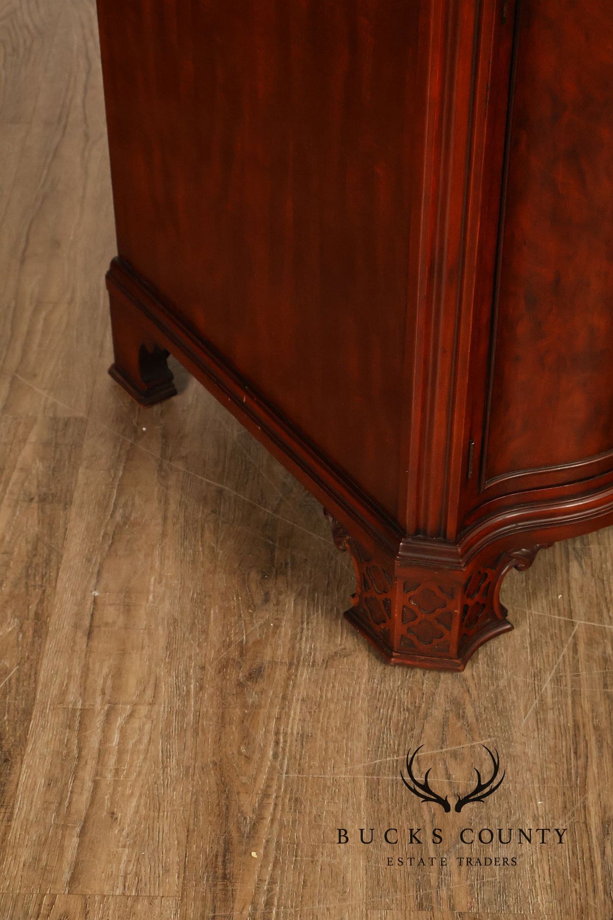 Chippendale Serpentine Mahogany Sideboard Server