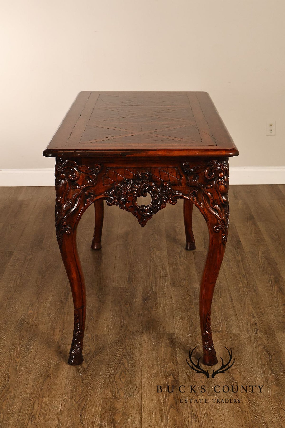 Henredon Carved Mahogany French Louis XV Style Console Table
