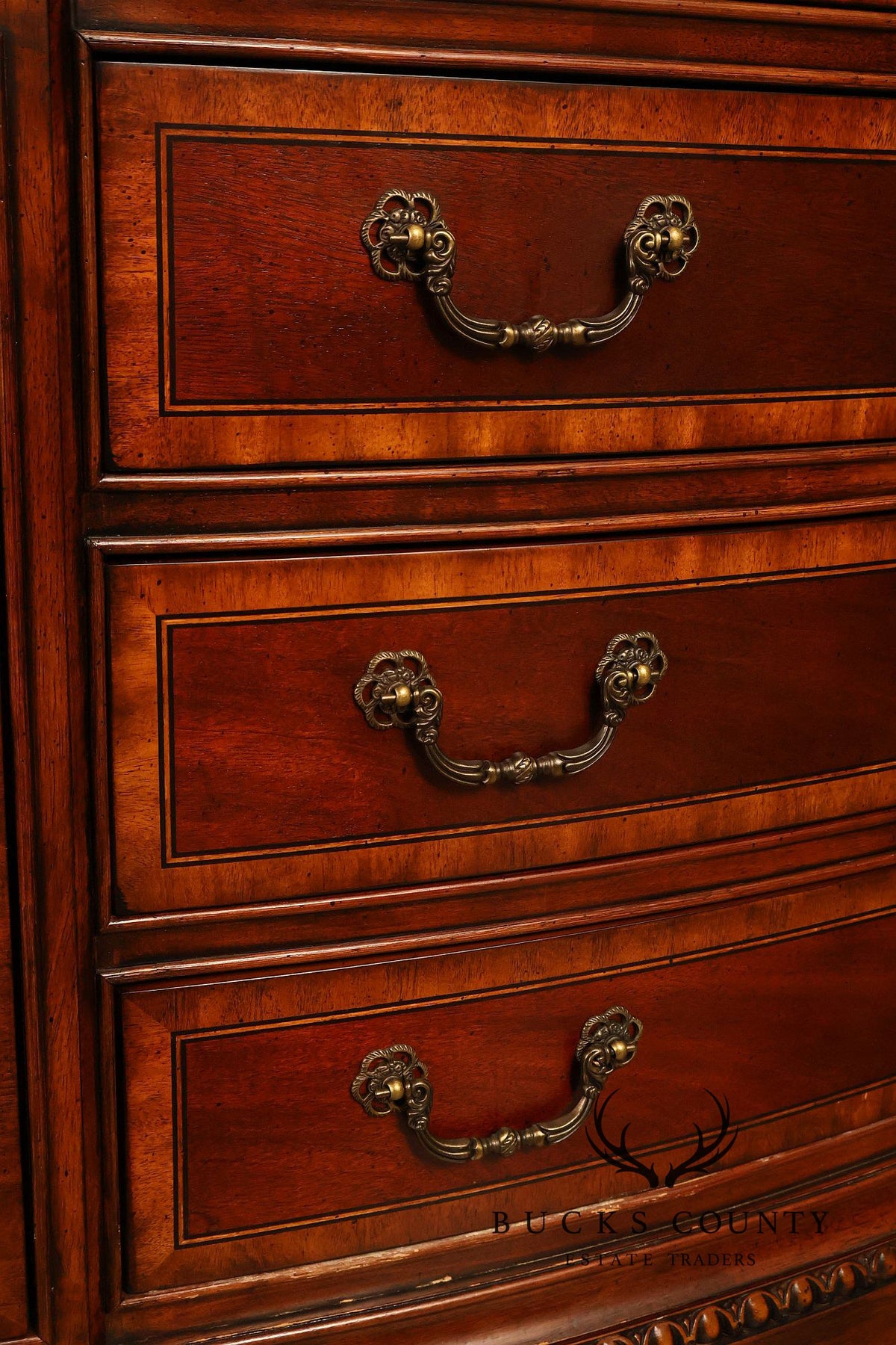 Universal Furniture Georgian S995tyle Marble Top Buffet Sideboard