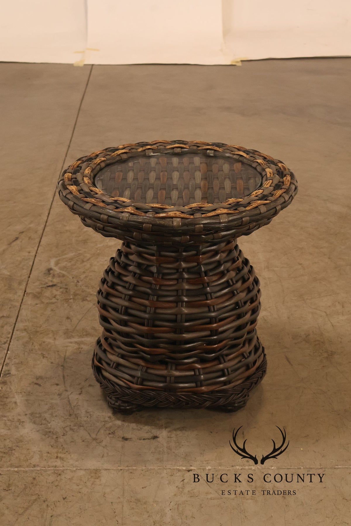 Lane Venture 'South Hampton' Pair of Glass Top Wicker End Tables
