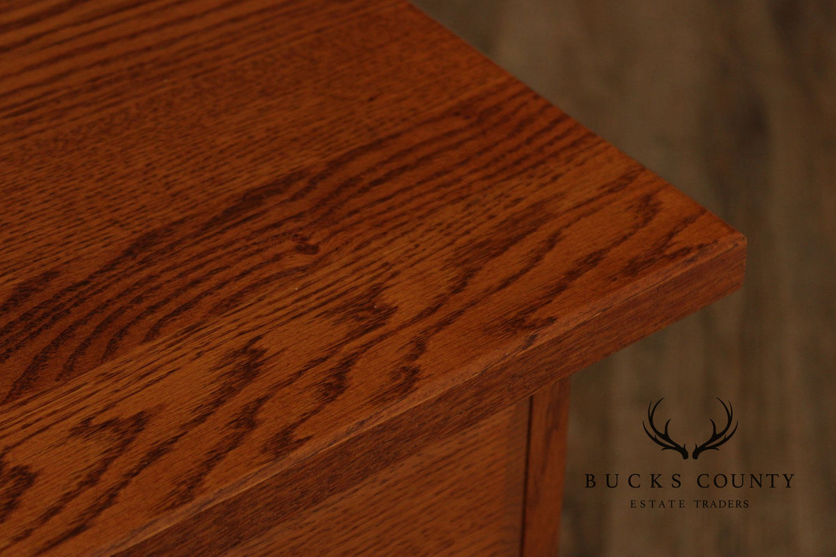 Hunt Country Furniture Country Style Oak Nine-Drawer Dresser