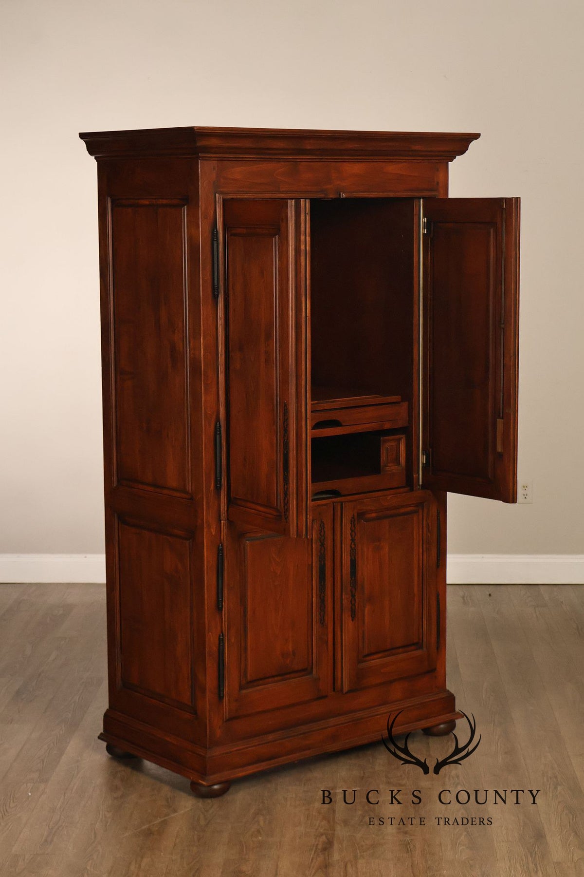 Traditional Entertainment Armoire Media Cabinet