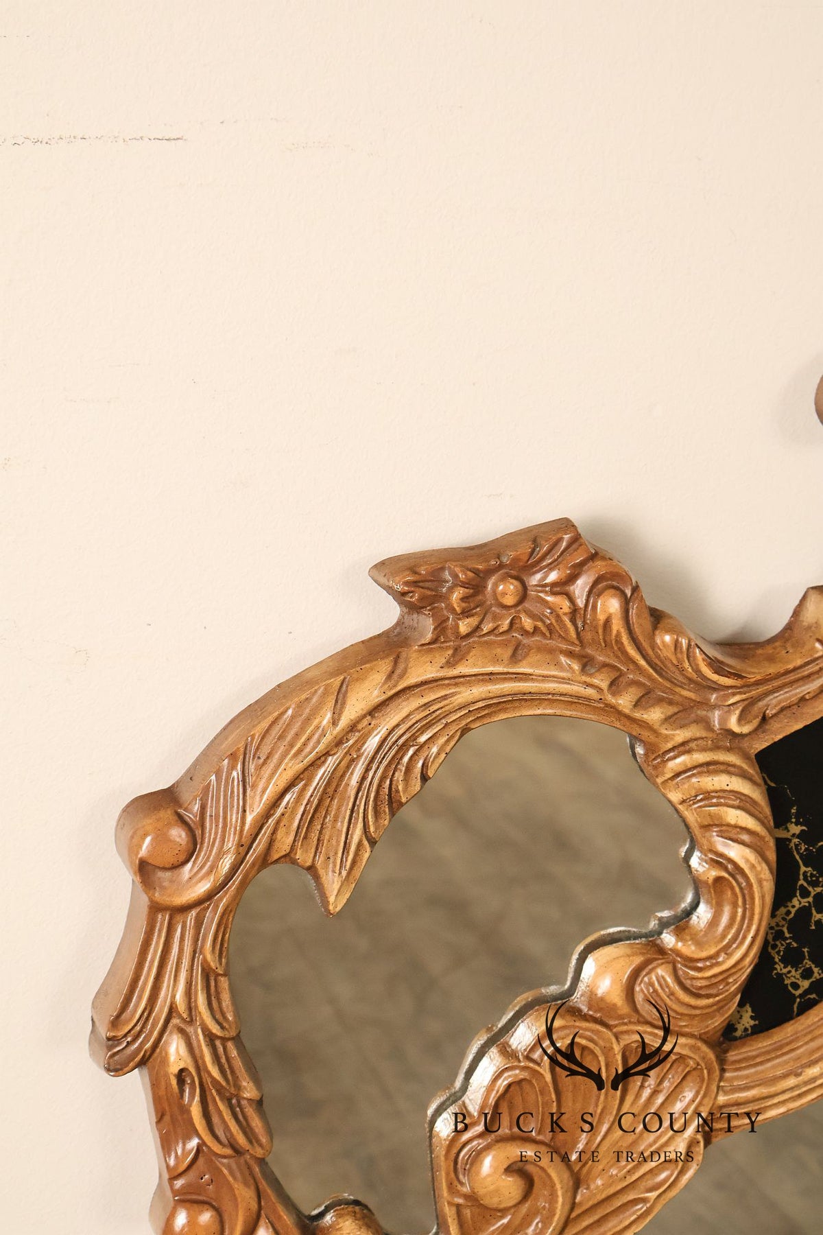 Union City Mirror & Table Co. Baroque Style Giltwood Mirror