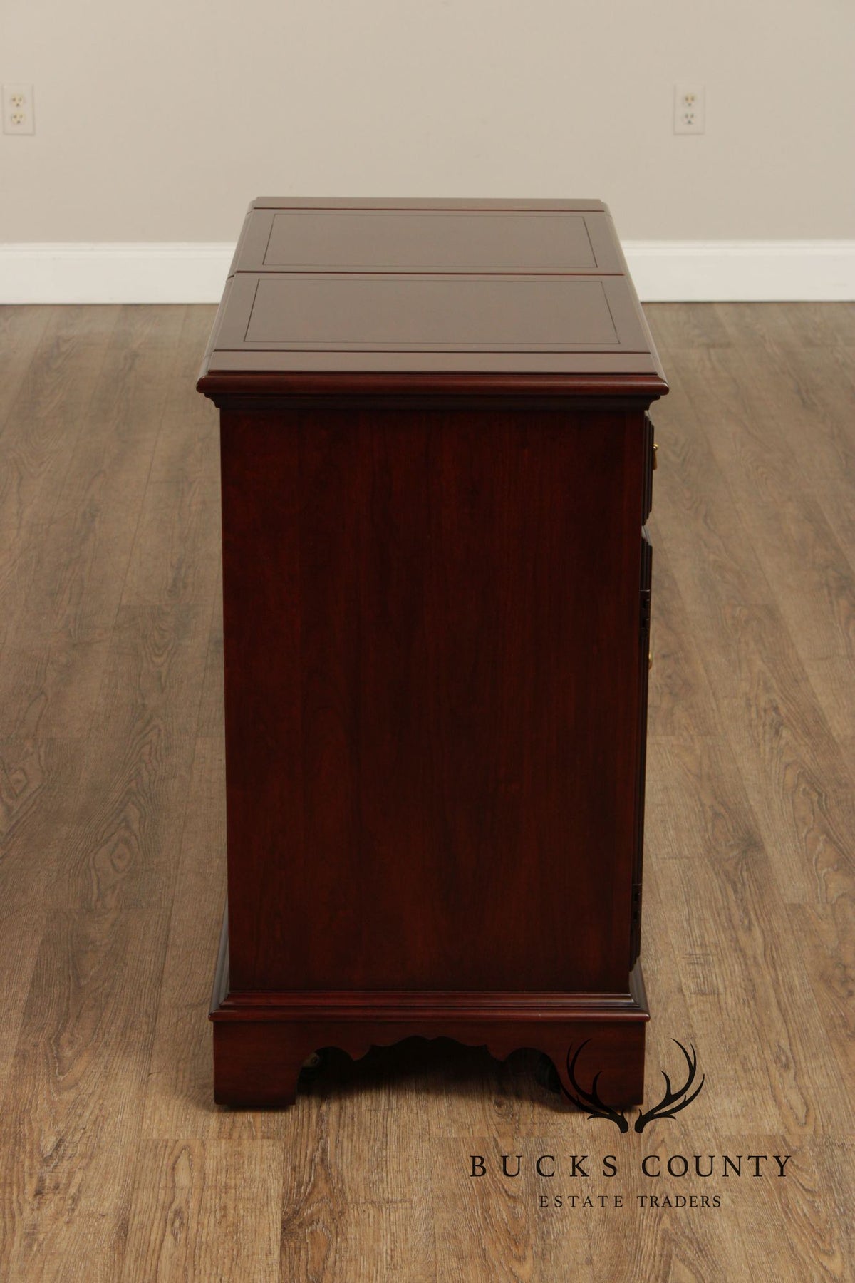 Statton Georgian Style Cherry Flip Top Server