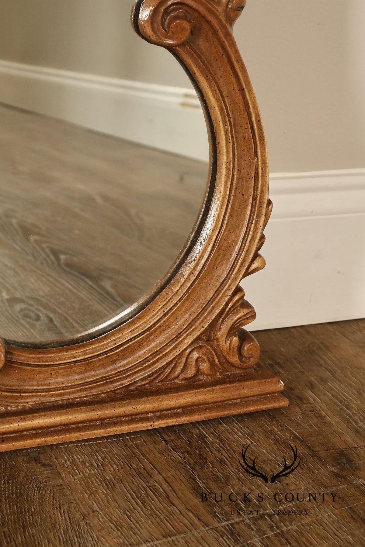 Union City Mirror & Table Co. Baroque Style Giltwood Mirror
