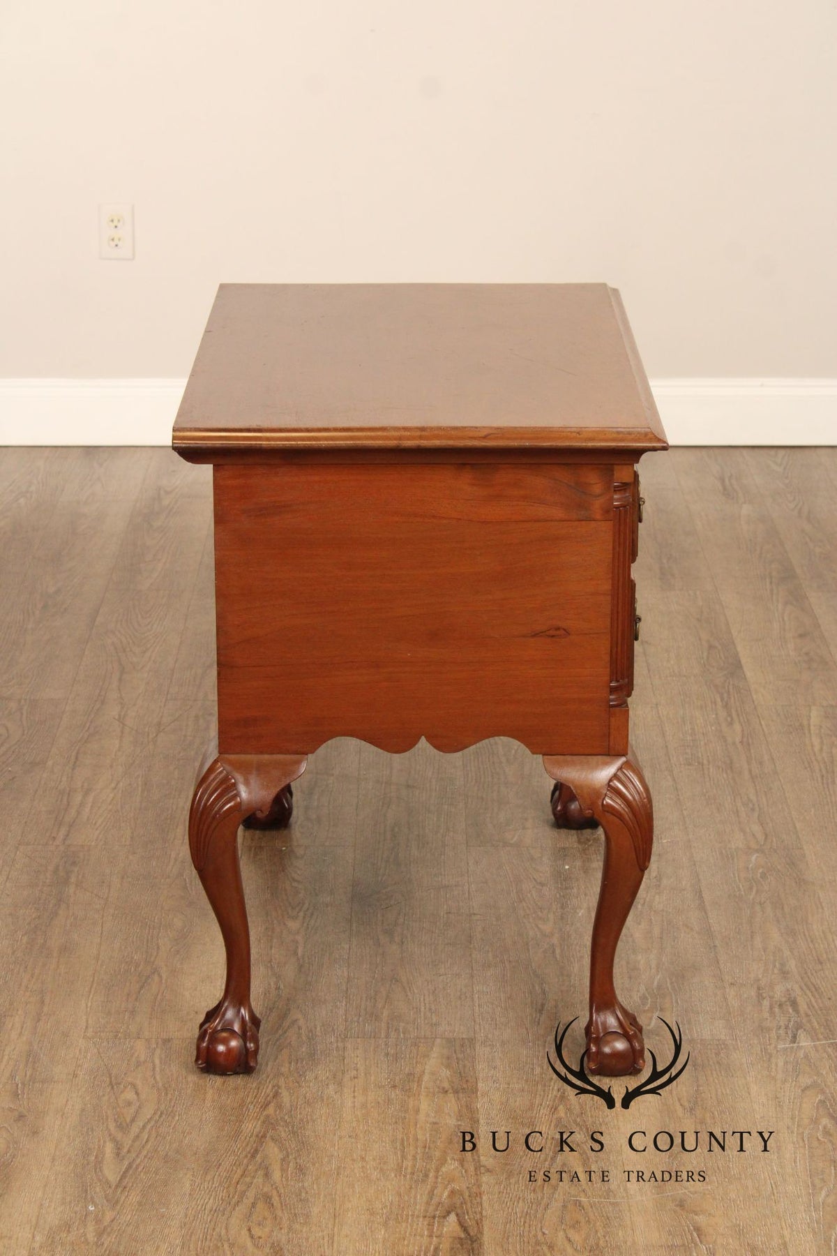 Antique Philadelphia Chippendale Style Mahogany Lowboy