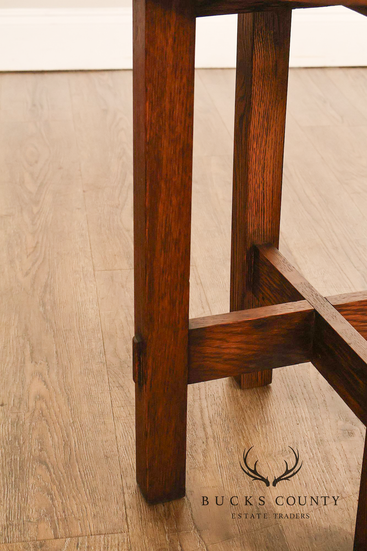 Arts And Crafts Style Round Oak Lamp Table