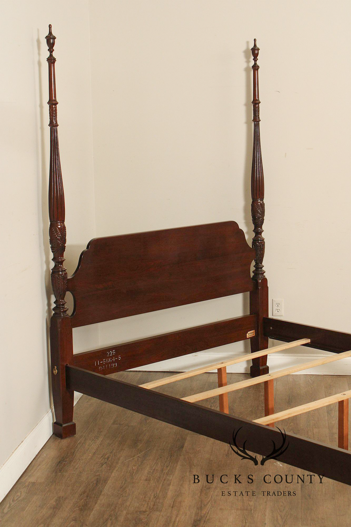Ethan Allen Georgian Court Cherry Queen Size Four Poster Bed