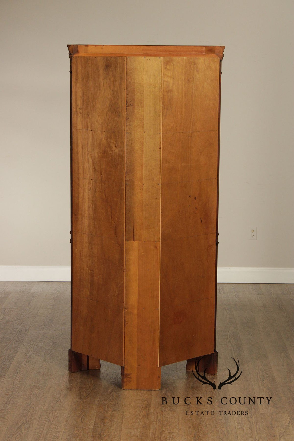 Craftique Chippendale Style Mahogany Corner Cabinet