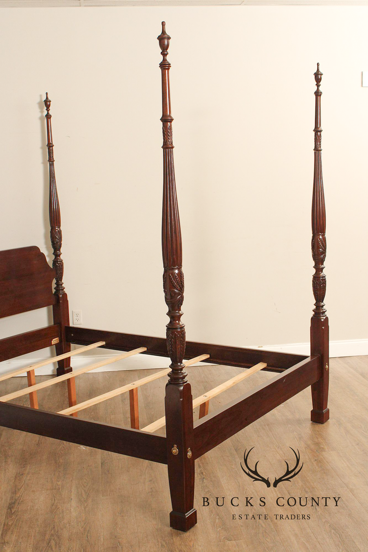 Ethan Allen Georgian Court Cherry Queen Size Four Poster Bed