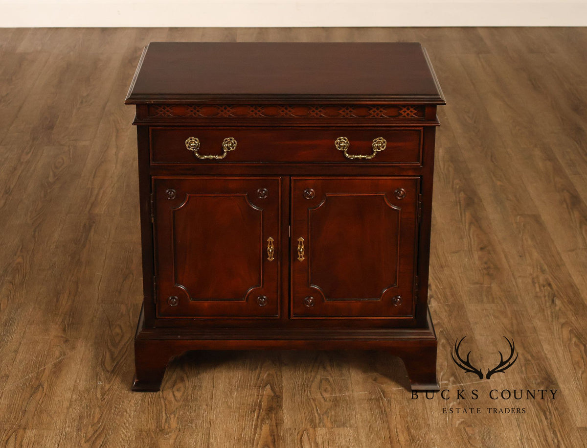 Century Furniture Georgian Style Mahogany Nightstand