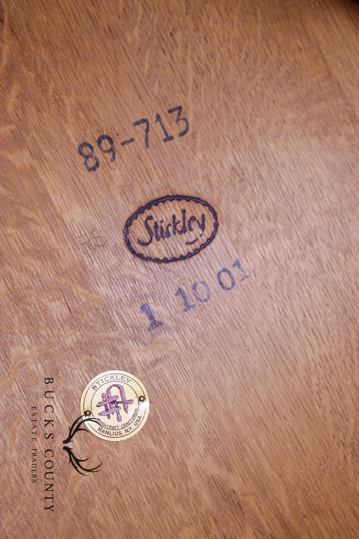 Stickley Mission Collection Round Oak Pedestal Expandable Dining Table