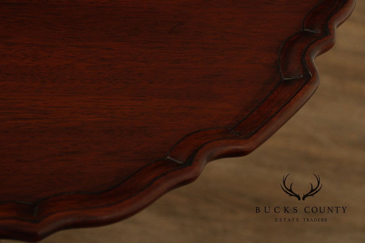 Henkel Harris Chippendale Style Mahogany Tilt Top Pie Crust Table