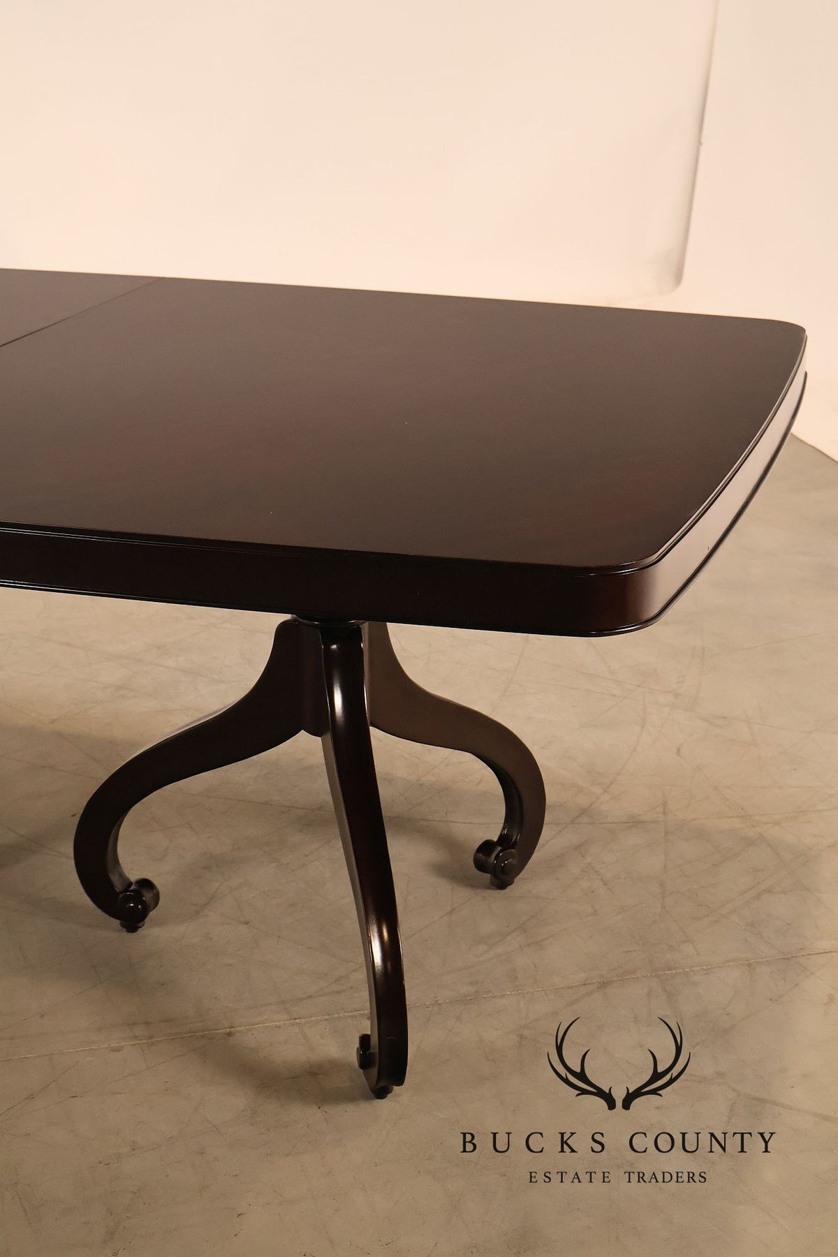 Thomasville Transitional Style Double Pedestal Mahogany Dining Table