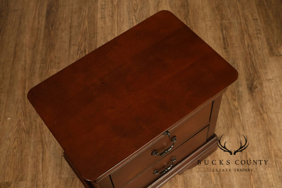 Broyhill Louis Philippe Style Pair Of Three-Drawer Nightstands